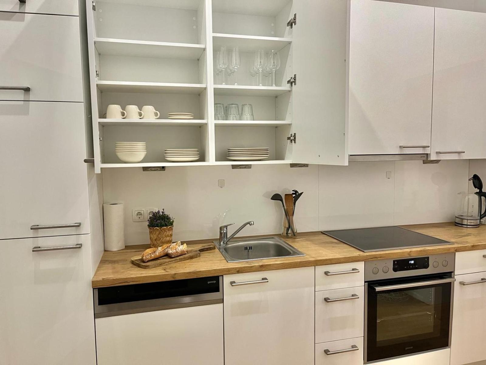 Zentrales Mit Balkon Apartamento *